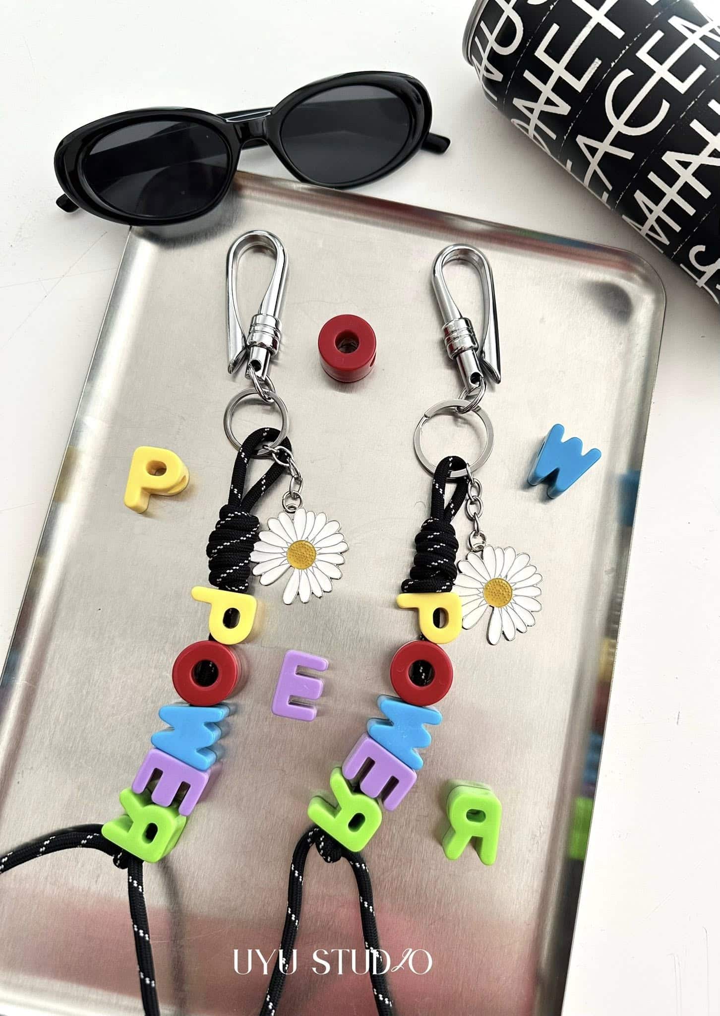 Set keychain Power G-Dragon móc túi móc quần Set keychain Power G-Dragon móc túi móc quần