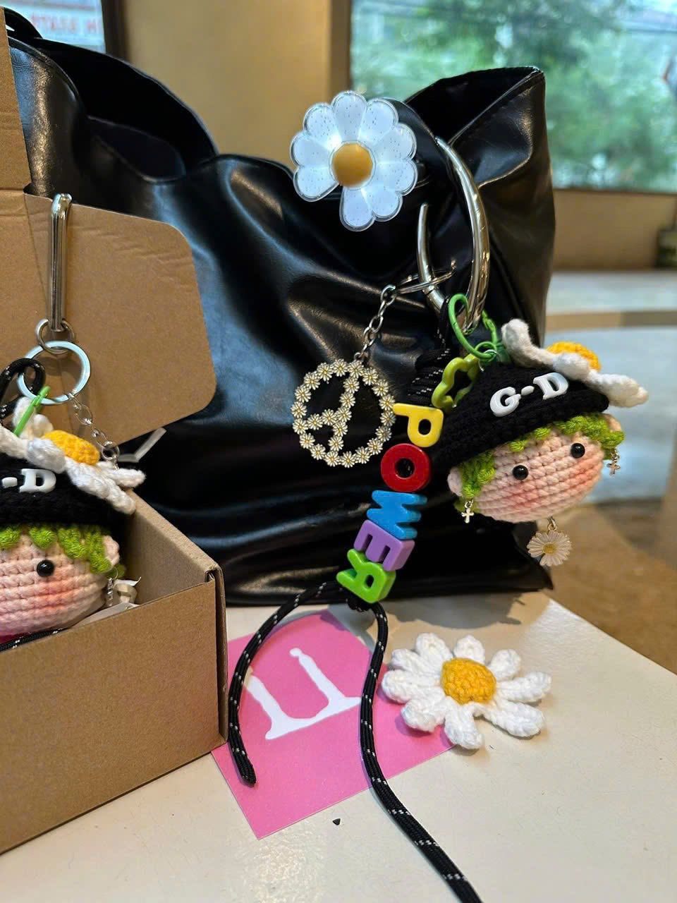 Set combo charm len GD xanh lá đẹp Charm len a Long xanh lá + mix charm hoa cúc