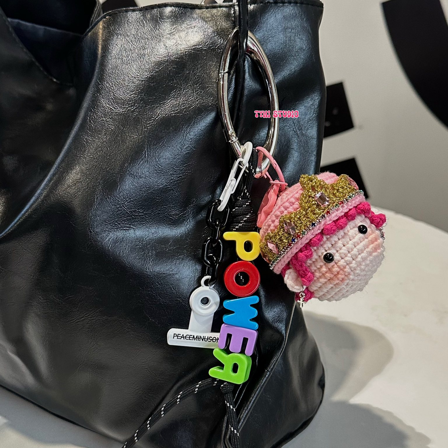 Set combo charm len GD MAMA24 hồng